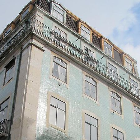Quarto Com Varanda Na Rua Dos Douradores Lissabon Buitenkant foto