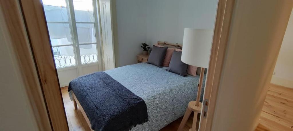 Quarto Com Varanda Na Rua Dos Douradores Lissabon Buitenkant foto