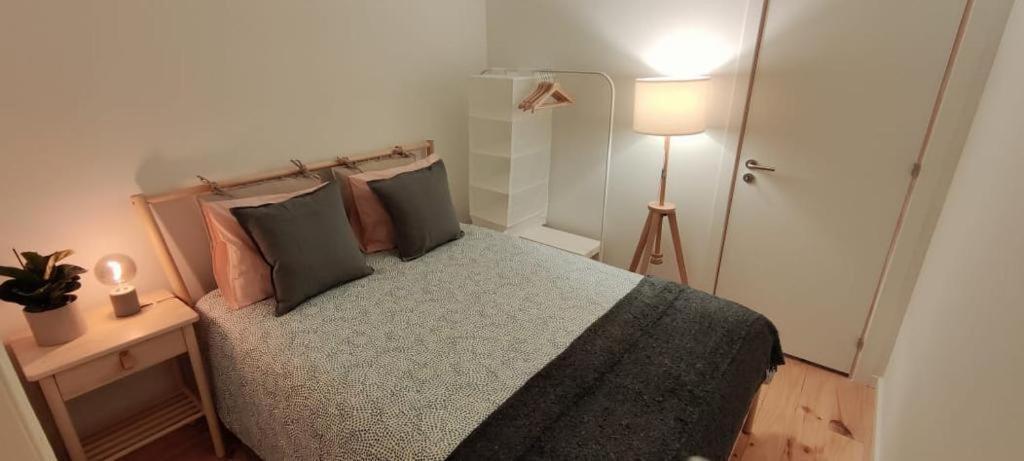 Quarto Com Varanda Na Rua Dos Douradores Lissabon Buitenkant foto